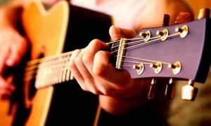 Curso para aprender a tocar rápido la guitarra Curso para aprender a tocar rápido la guitarra